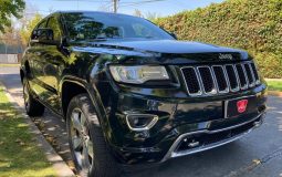 Jeep Grand Cherokee Overland 5.7