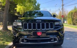 Jeep Grand Cherokee Overland 5.7