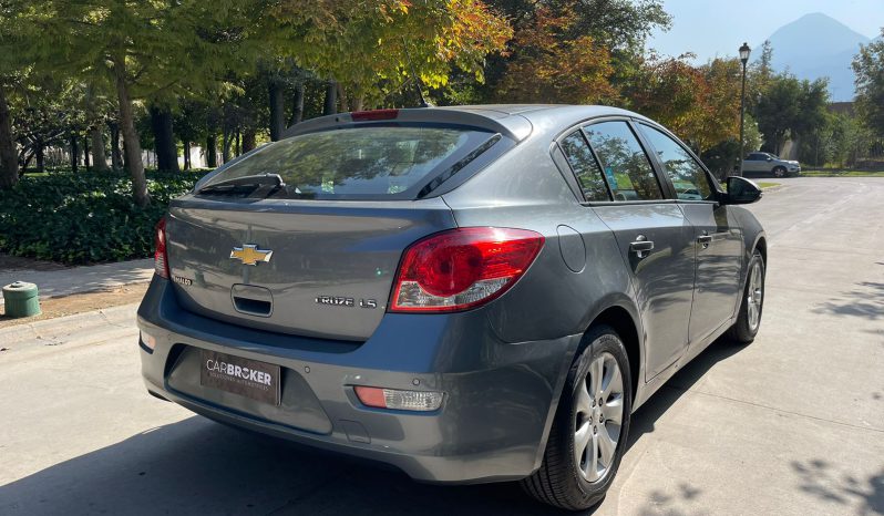 
								Chevrolet Cruze 1.8 LS full									