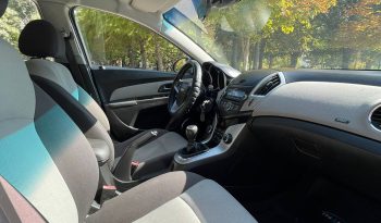 
									Chevrolet Cruze 1.8 LS full								