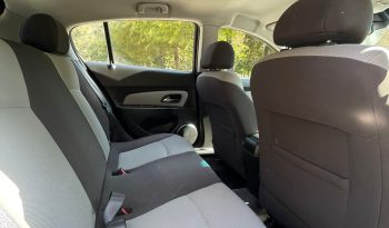 
									Chevrolet Cruze 1.8 LS full								