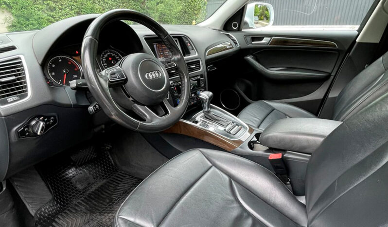 
								AUDI Q5 3.0 V6 TDI QUATTRO full									