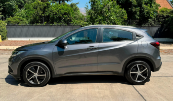 
									HONDA HR-V EXS 1.8 AT full								