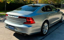 VOLVO S90 2.0 D5 MOMENTUM 4WD