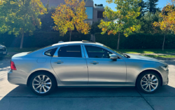 VOLVO S90 2.0 D5 MOMENTUM 4WD