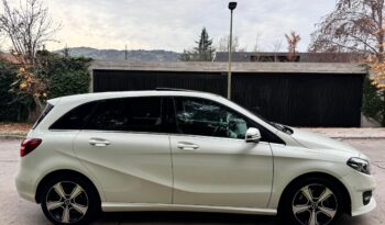 
									Mercedes Benz B200 full								