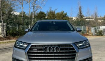 
									AUDI Q7 3.0 full								