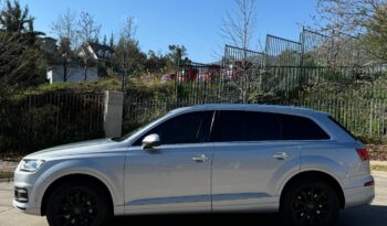 
									AUDI Q7 3.0 full								