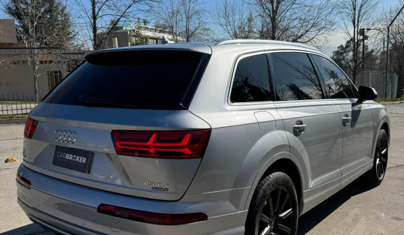 
								AUDI Q7 3.0 full									