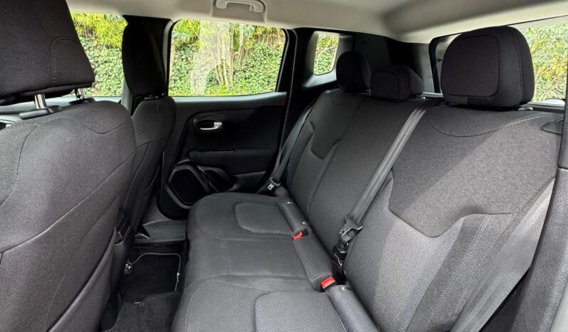 
								Jeep Renegade 1.8 Sport LX full									