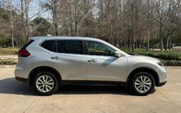 Nissan Xtrail Advance 4×2 AT