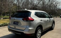 Nissan Xtrail Advance 4×2 AT