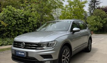 
									Volkswagen Tiguan 1.4 full								