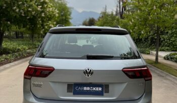 
									Volkswagen Tiguan 1.4 full								