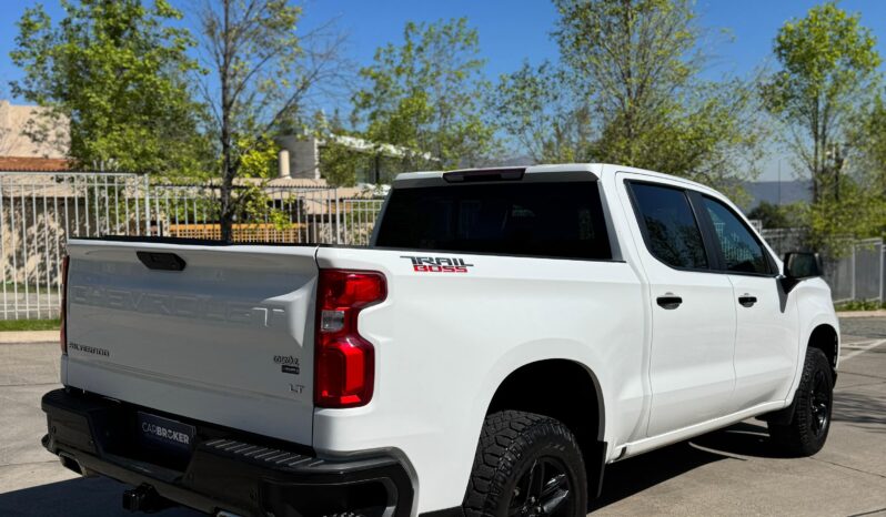 
								Chevrolet Silverado 5.3 Trail Boss 4WD full									