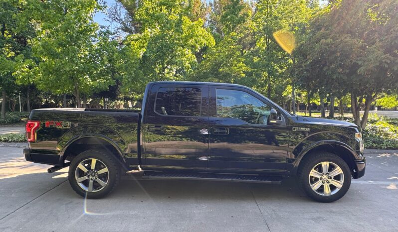 
								Ford F-150 5.0 Double Cab Lariat Sport 4WD full									