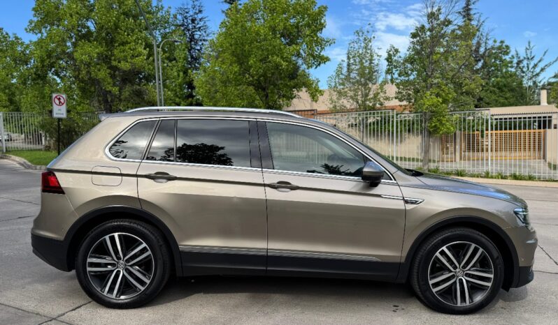 Volkswagen Tiguan Sport 4MONTION 2.0 Alemana