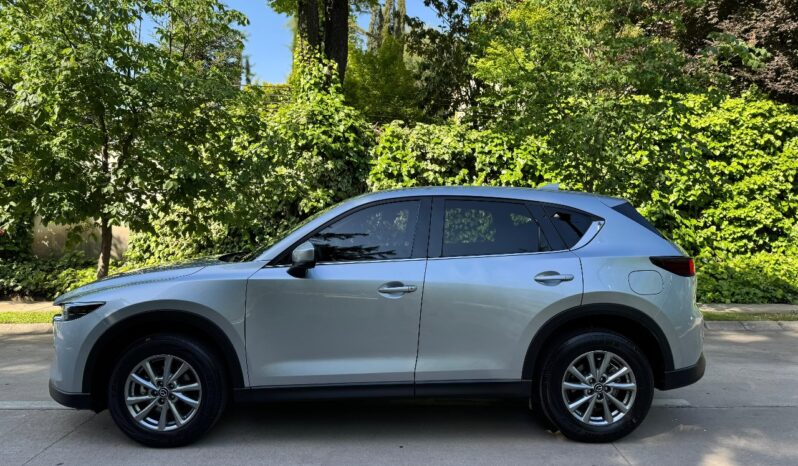 
								Mazda CX-5 full									