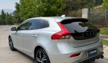 
									Volvo V40 2.0 T5 R-Desing full								