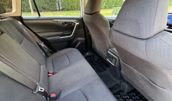 
									Toyota Rav4 2.0 LE full								