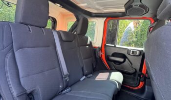 
									Jeep Wrangler 3.6 4X4 Sport full								