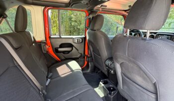 
									Jeep Wrangler 3.6 4X4 Sport full								