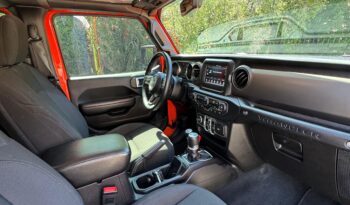 
									Jeep Wrangler 3.6 4X4 Sport full								