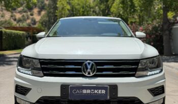 
									Volkswagen Tiguan 1.4 TSI Comfortline 7A full								