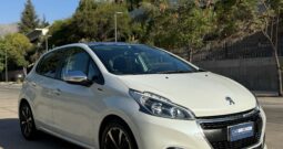 Peugeot 208 1.5 BlueHD Signature+