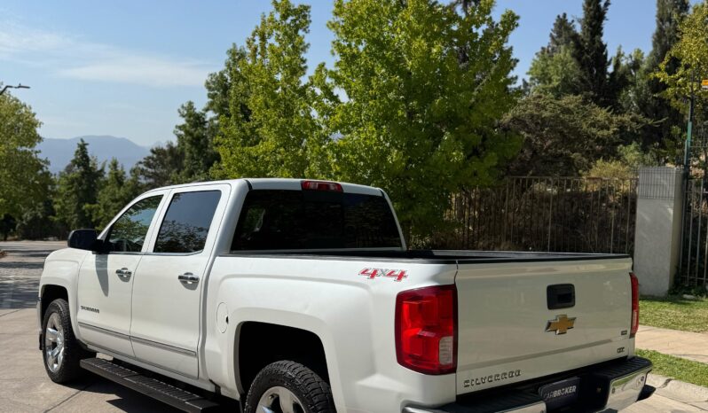 
								Chevrolet Silverado LTZ 4WD 5.3 full									