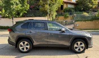 
									Toyota Rav4 2.0 XLE full								