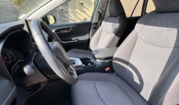 
									Toyota Rav4 2.0 XLE full								