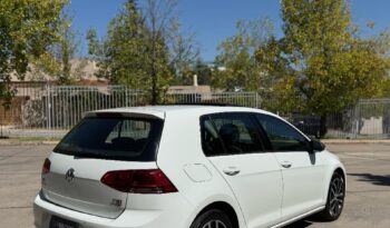 
									Volkswagen Golf Sport 1.4 full								