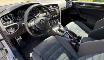 
									Volkswagen Golf Sport 1.4 full								