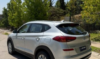 
									Hyundai Tucson 2.0 full								