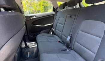 
									Hyundai Tucson 2.0 full								