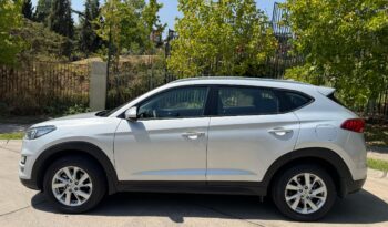 
									Hyundai Tucson 2.0 full								