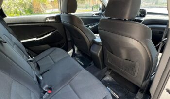 
									Hyundai Tucson 2.0 full								