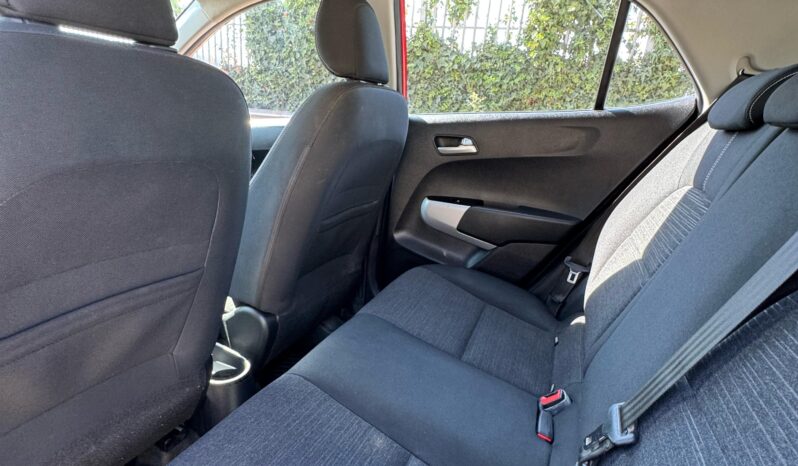
								Kia Morning 1.0 full									