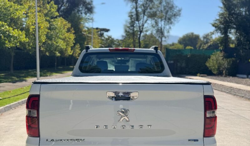 
								Peugeot Landtrek 2.2 BlueHDI 180 HP Action4 4WD full									