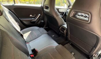 
									Mercedes Benz A200 1.3 AMG full								