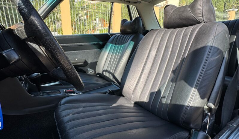 
								Mercedes Benz 450 SLC 5.0 V8 full									
