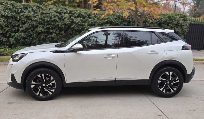 
								Peugeot 2008 BlueHDI Allure full									