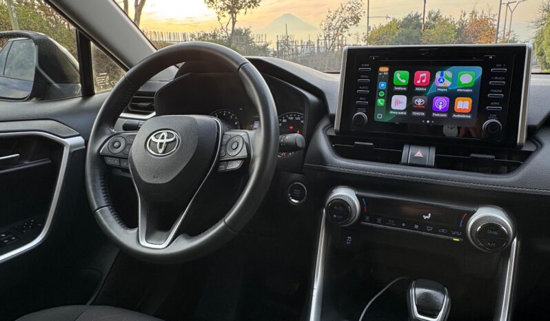 Toyota Rav4 XLE 2.0