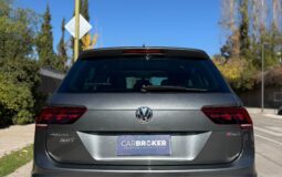 Volkswagen Tiguan Sport 2.0 TSI
