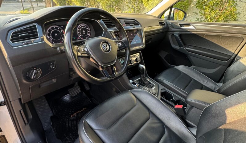 
								Volkswagen Tiguan Sport TSI 4Motion full									