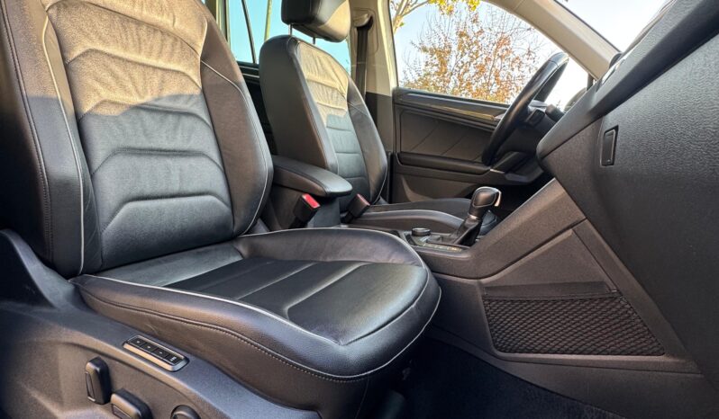 
								Volkswagen Tiguan Sport TSI 4Motion full									