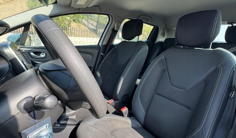 
								Renault Clio Expression 1.2 full									