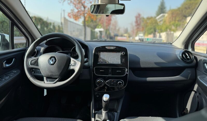 
								Renault Clio Expression 1.2 full									