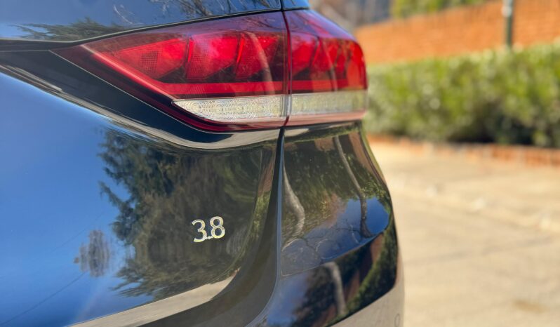 Hyundai Genesis 3.8 V6